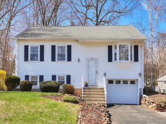 29 Maxine Rd, Hartford County, CT, 06062