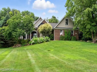 2026 Ricks Court, Brighton, MI, 48114