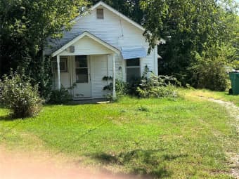 307 West Boggess Street, St. Jo, TX, 76265