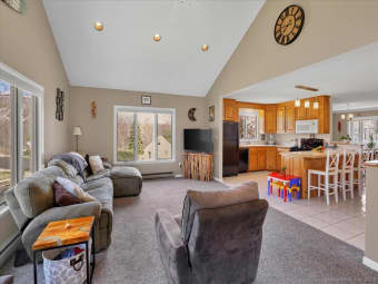 29 Maxine Rd, Hartford County, CT, 06062