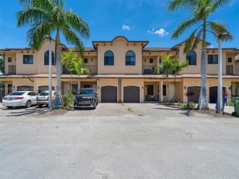 9265 NW 16th St, Pembroke Pines, FL, 33024