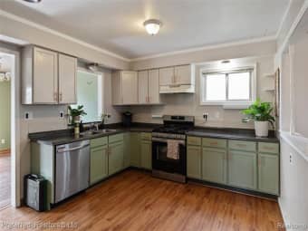 5923 Herbert St, Westland, MI, 48185