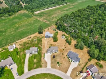 9035 Meadow's Pointe Drive, Allendale, MI, 49401