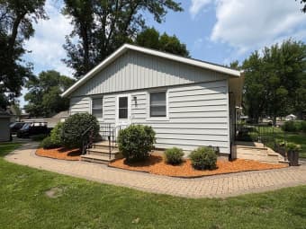 616 3rd Avenue Northeast, Sleepy Eye, MN, 56085