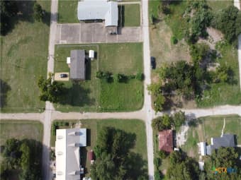 1009 North Madison Avenue, Cameron, TX, 76520