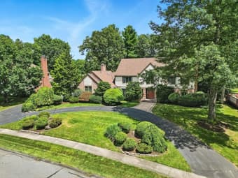 111 Ashford Road, Longmeadow, MA, 01106