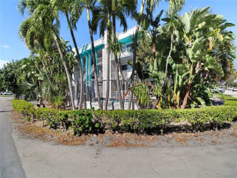 101/2715 Northeast 49th Street, Fort Lauderdale, FL, 33308