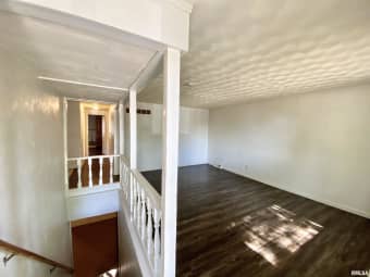 1905 E Purdue St, Peoria, IL, 61614