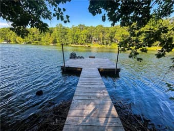 126 West Lou Ann Drive, La Cygne, KS, 66040