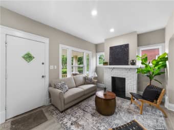 3399 Desota Avenue, Cleveland Heights, OH, 44118
