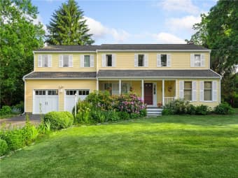 4 4th Street, Barrington, RI, 02806
