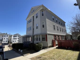 8 Village Street, Worcester, MA, 01604