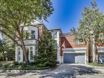 2 Eaton Court, Elmhurst, IL, 60126