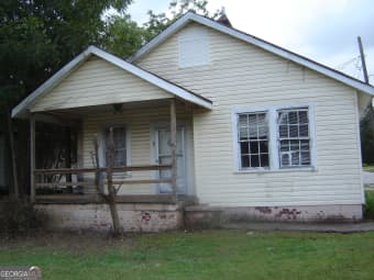902 South Jennings Avenue, Lanett, AL, 36863