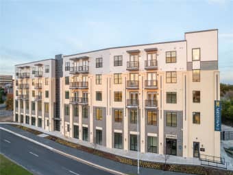 604-301/604 East Highland Mall Boulevard, Austin, TX, 78752