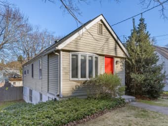 105 Valley Rd, Westport, CT, 06880