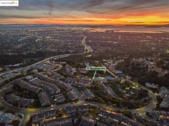 31 Spyglass Hill, Oakland, CA, 94618