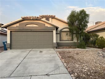 2924 Mt Hope Dr, Sunrise Manor, NV, 89156