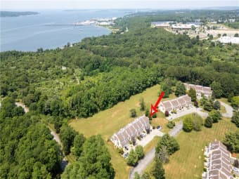 58/58 Lawton Brook Lane, Portsmouth, RI, 02871