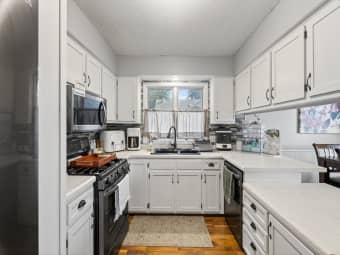 307 1st St N, Cannon Falls, MN, 55009