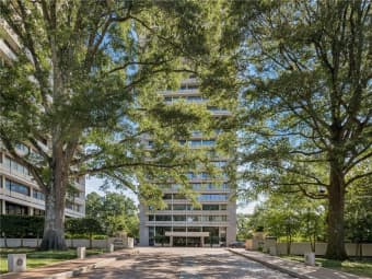 5g/2575 Peachtree Rd NE, Atlanta, GA, 30305