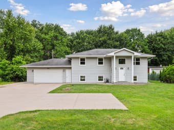 2965 Edgerton Street, Little Canada, MN, 55117