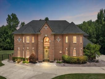 15975 East 14 Mile Road, Fraser, MI, 48026