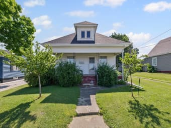 121 South Walnut Street, Westville, IL, 61883