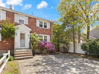23 Dale Street, Brookline, MA, 02467