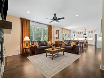 1813 Southwest Blackstone Place, Lee's Summit, MO, 64082