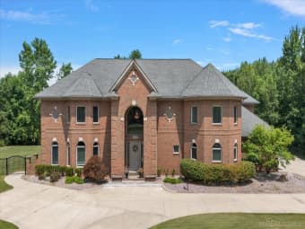 15975 East 14 Mile Road, Fraser, MI, 48026