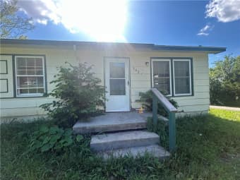 302 Montgomery Court, Mound City, KS, 66056