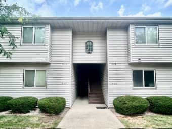 904/904 Kara Drive, Champaign, IL, 61822