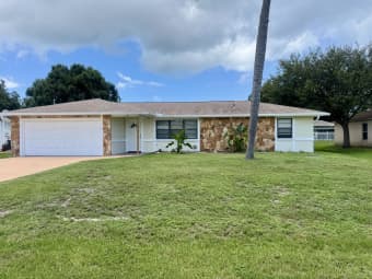 1131 SE Puritan Ln, Port St. Lucie, FL, 34983