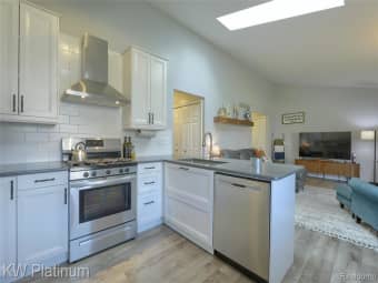 38671 Harrison Creek Court, Harrison Township, MI, 48045