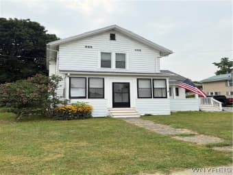 29 Maple St, Wyoming, NY, 14591