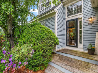 8 Fox Run Rd, Amherst, NH, 03031
