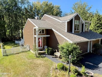 3 Brigantine Dr, Waterford, NY, 12188