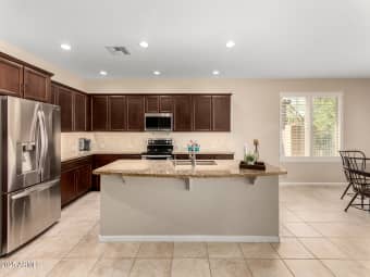 16390 W Sheila Ln, Goodyear, AZ, 85395