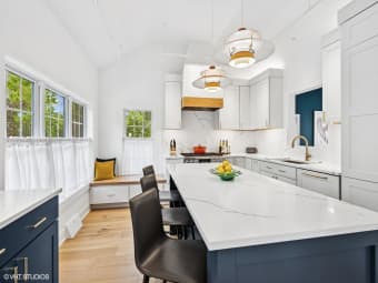 749 Holland St, Saugatuck, MI, 49453