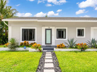 728 Northeast 9th Avenue, Boynton Beach, FL, 33435