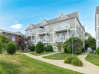 UNIT 58/675 Metacom Ave, Bristol County, RI, 02809