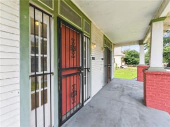 542830 Dauphine Street, New Orleans, LA, 70117