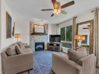 950 1st Ave N, Nashville-Davidson metropolitan government (balance), TN, 37201