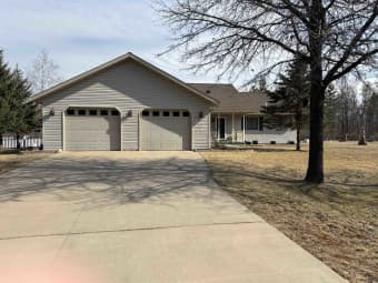 1032 Cheddar Court, Lake Camelot, WI, 54457