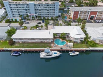 8/2824 Northeast 33rd Court, Fort Lauderdale, FL, 33306