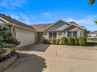 2711 Bayhill Drive, Champaign, IL, 61822