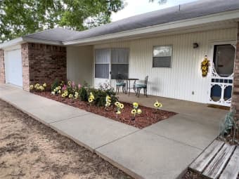 310 West Cedar Street, Nocona, TX, 76255