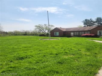 16427 Albion Road, Strongsville, OH, 44136