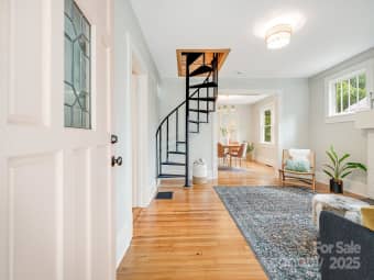 35 1st Street, Asheville, NC, 28803